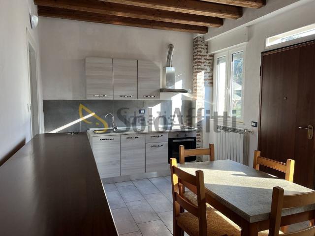 Appartamento in affitto a Valle Salimbene, Lombardia