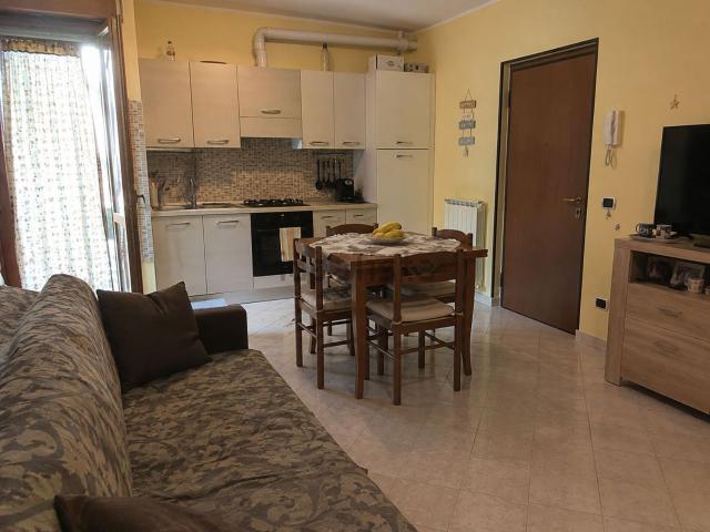 Appartamento in affitto a Caponago, Lombardia