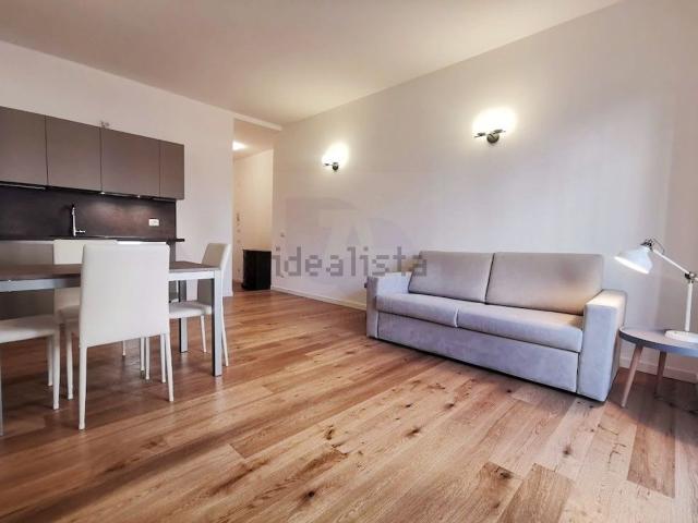 Appartamento in affitto a Municipio 2, Milano