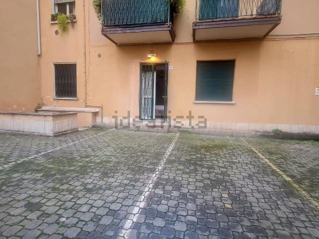 Appartamento in affitto a Zona Centro, Brescia