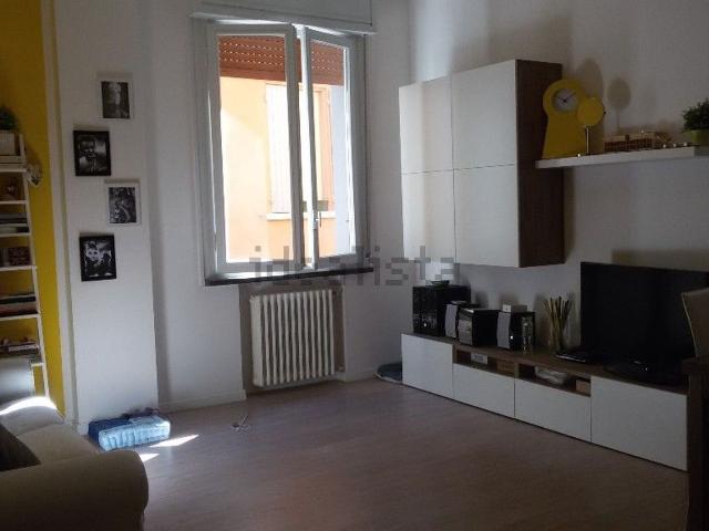 Appartamento in affitto a San Francesco-Giardini Pubblici, Re