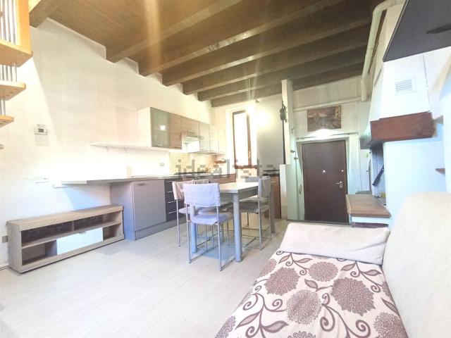 Appartamento in affitto a Pogliano Milanese, Lombardia