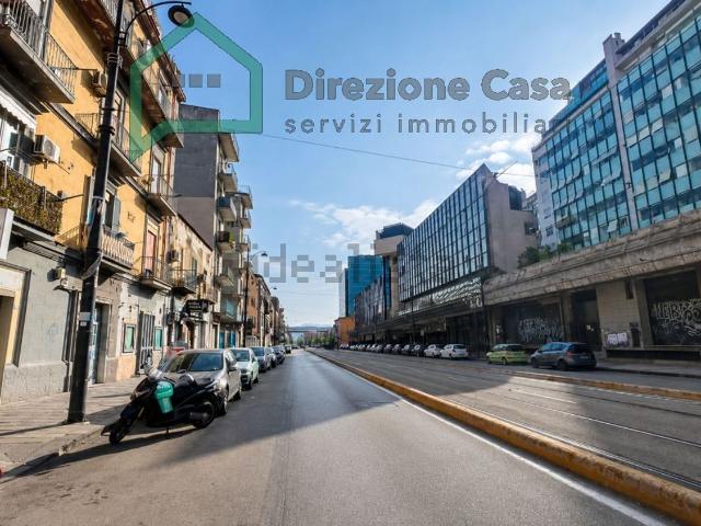 Appartamento in affitto a Municipalità 4, Campania