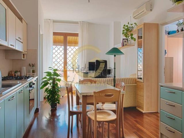 Appartamento in affitto a Fabbricotti, Livorno