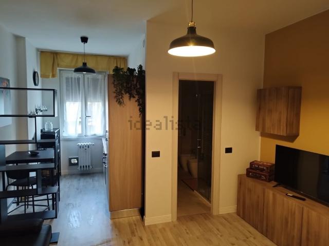 Appartamento in affitto a Municipio 5, Milano