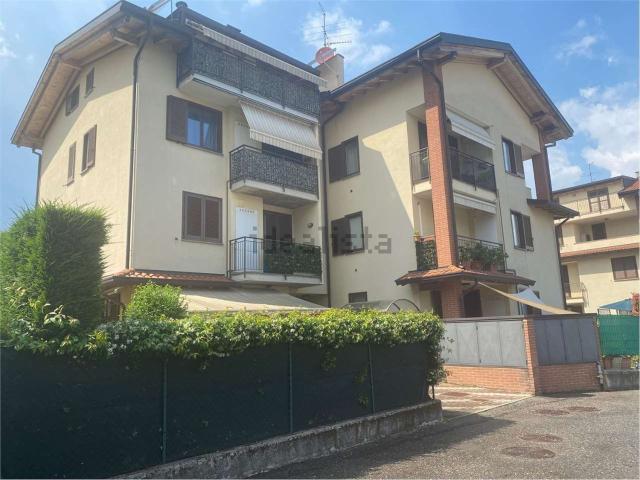 Appartamento in affitto a Cantù, Lombardia