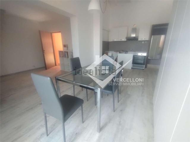 Appartamento in affitto a Borgo, Galliate