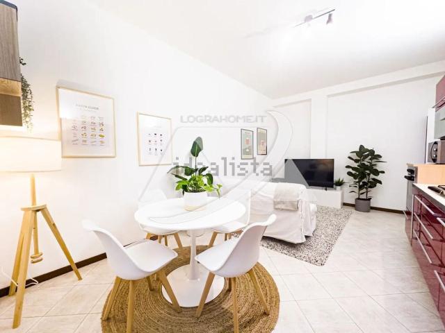 Appartamento in affitto a Municipio 9, Milano