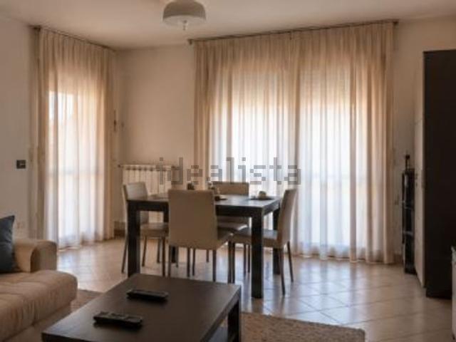 Appartamento in affitto a Valera, Parma