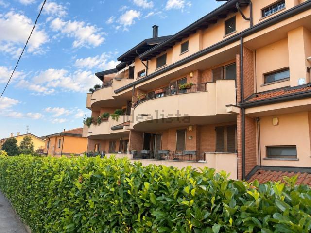 Appartamento in affitto a Agrate Brianza, Lombardia