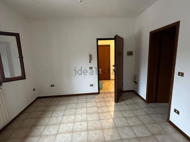 Appartamento in affitto a Unione dei comuni del Distretto Ceramico, Fiorano Modenese