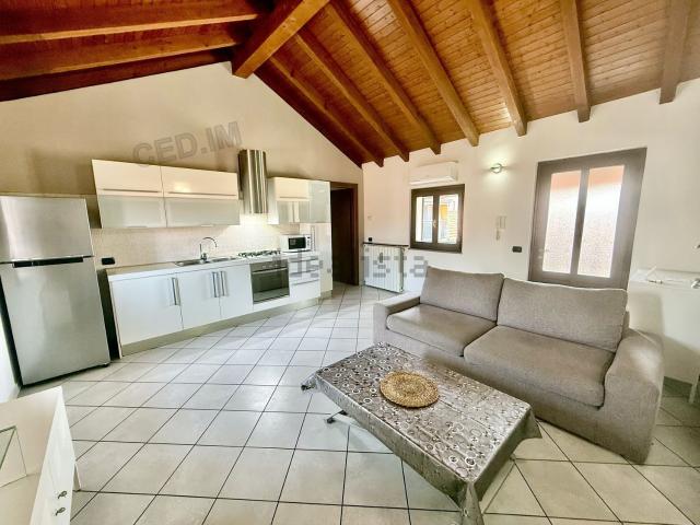 Appartamento in affitto a Ravello, Parabiago