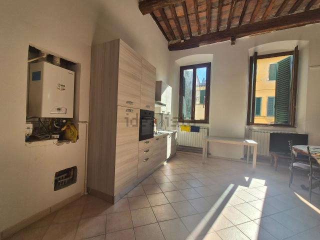 Appartamento in affitto a Collecchio, Pescia