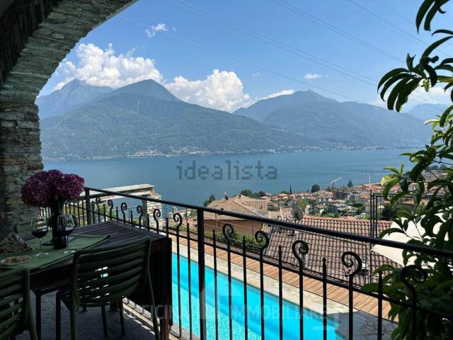 Appartamento in affitto a Musso, Lombardia