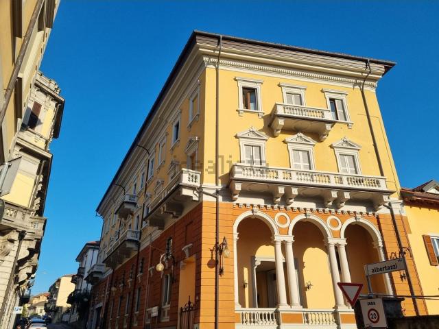 Appartamento in affitto a Pallanza, Piemonte