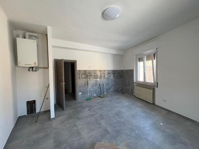 Appartamento in affitto a Borgonovo Val Tidone, Reggio Emilia