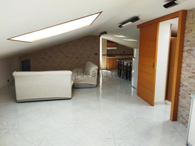 Attico in affitto a Bolano, Fisciano