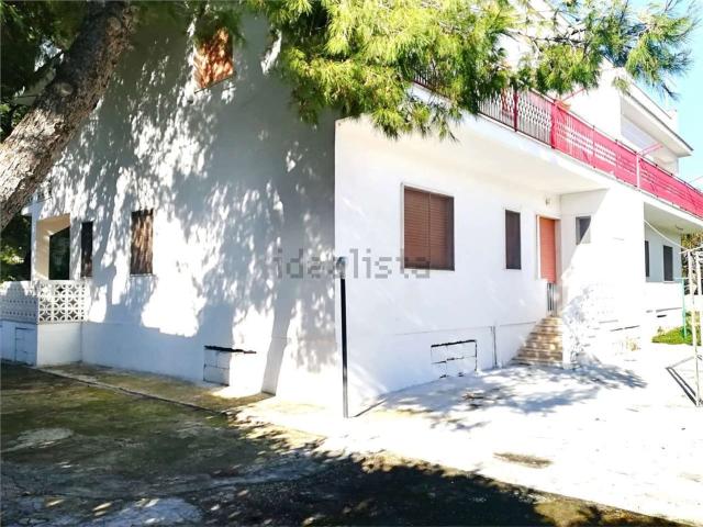 Appartamento in affitto a Montedarena, Puglia