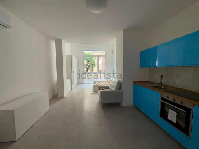 Appartamento in affitto a Santo Stefano, Bologna