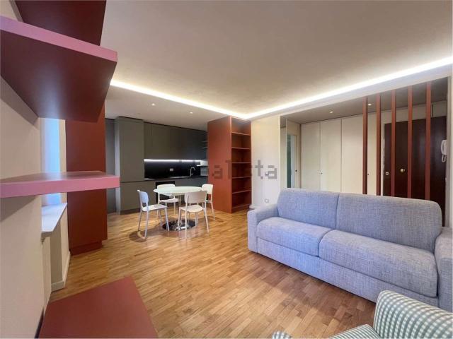 Appartamento in affitto a Centro storico, Brenzone