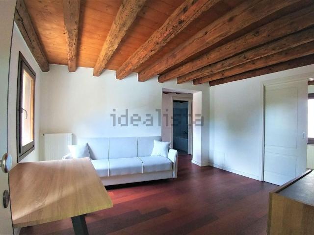 Appartamento in affitto a Santa Lucia Di Piave, Veneto