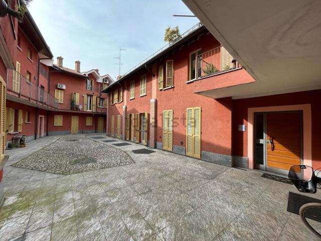 Appartamento in affitto a Oreno, Vimercate