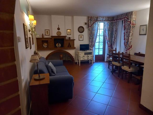 Appartamento in affitto a Crespina Lorenzana, Cenaia