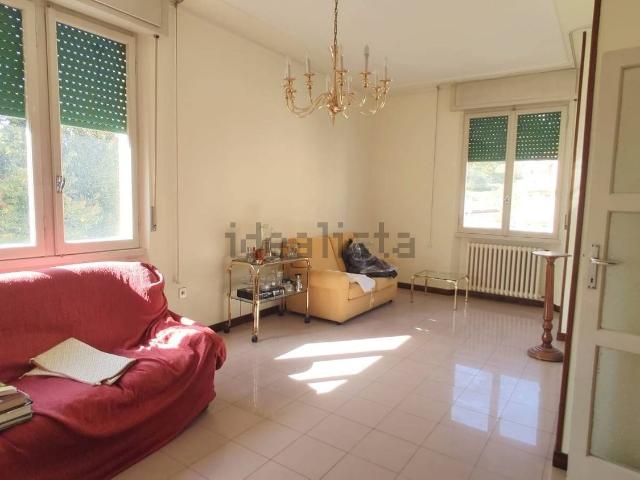 Appartamento in affitto a Campo Parignano, Marche