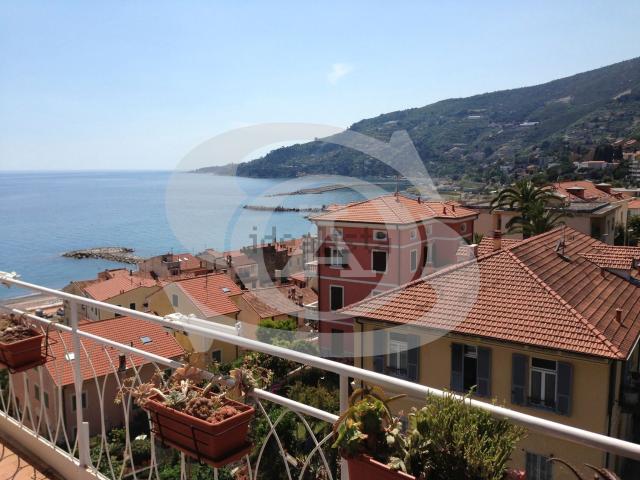 Appartamento in affitto a Ospedaletti, Liguria
