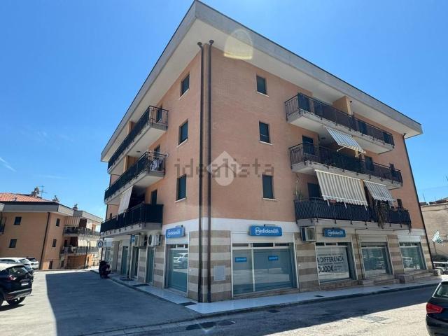 Appartamento in affitto a Pozzilli, Molise