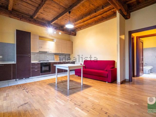 Appartamento in affitto a Carmine, Piemonte
