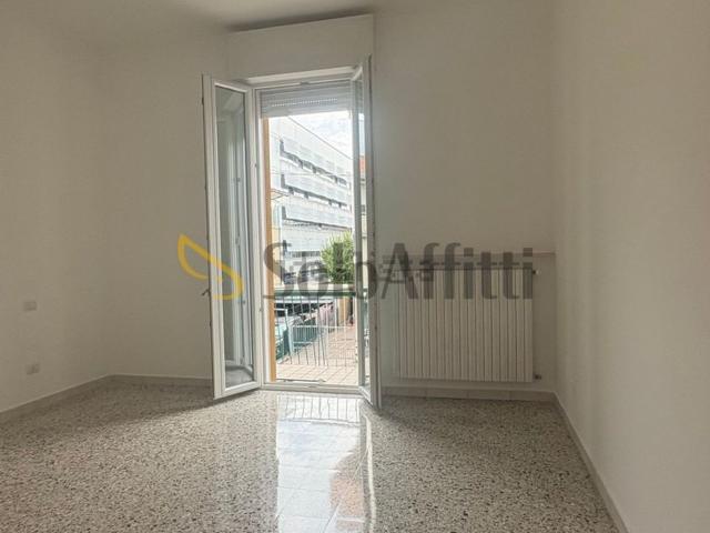 Appartamento in affitto a Rimini, Reggio Emilia