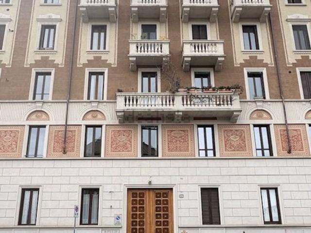 Appartamento in affitto a Municipio 2, Milano