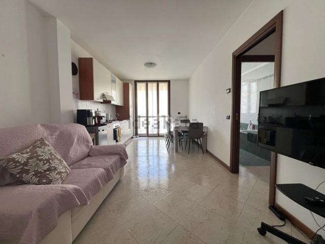 Appartamento in affitto a Carugate, Lombardia