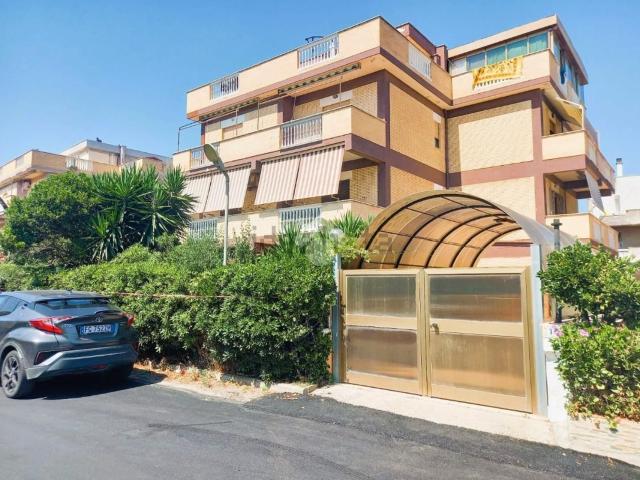 Appartamento in affitto a Centro Regina, Roma Capitale