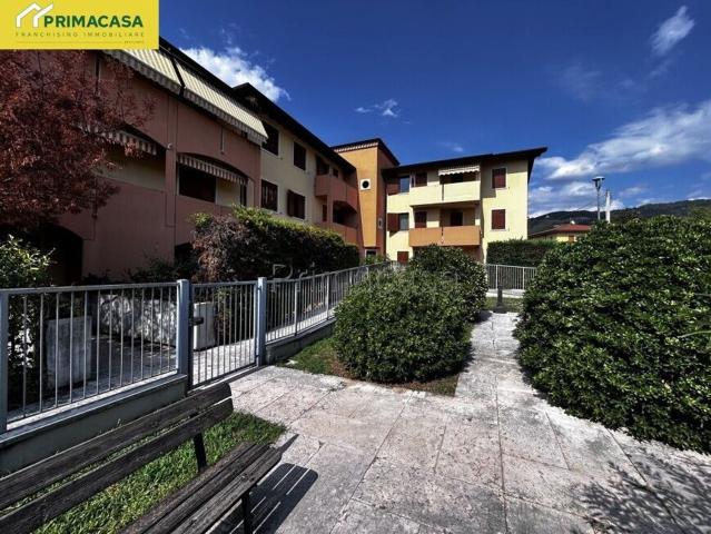 Appartamento in affitto a Negrar, Veneto