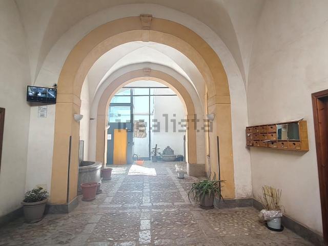 Appartamento in affitto a I Circoscrizione, Palermo