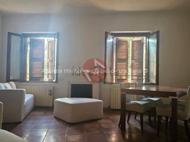 Appartamento in affitto a Centro storico, Marche