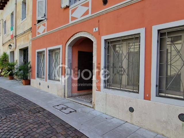 Appartamento in affitto a Borgo Castello, Gorizia