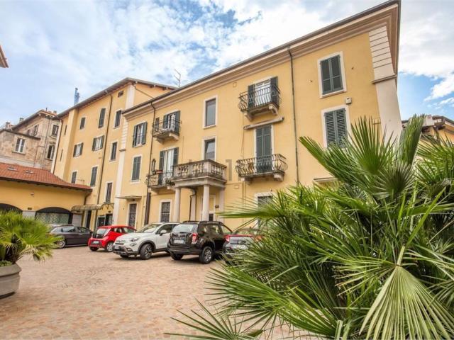 Appartamento in affitto a Biumo Superiore, Varese