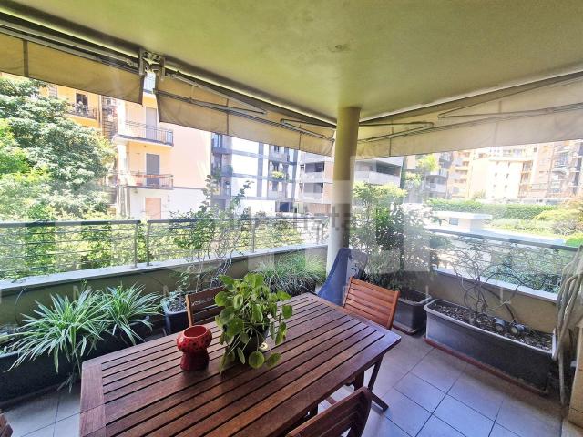 Appartamento in affitto a Municipio 8 di Milano, Milano