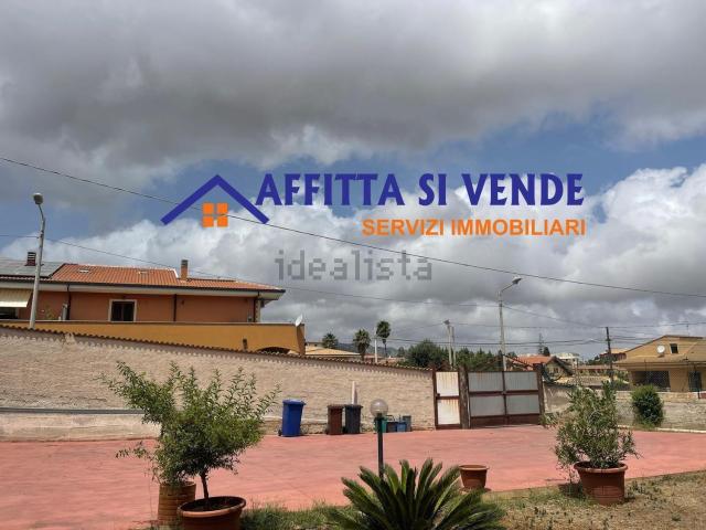 Appartamento in affitto a Sortino, Siracusa