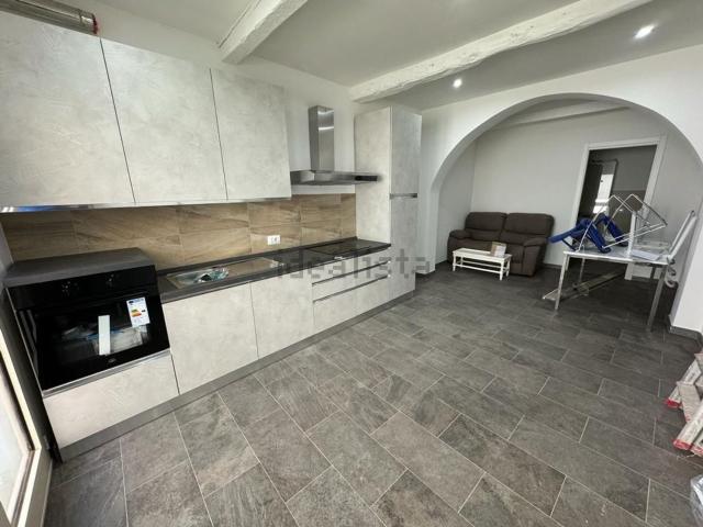 Appartamento in affitto a Cascina, Toscana