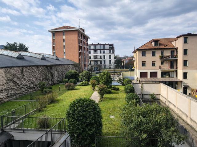 Appartamento in affitto a Municipio 2, Milano