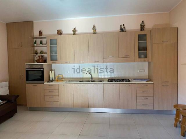 Appartamento in affitto a Maddaloni, Campania