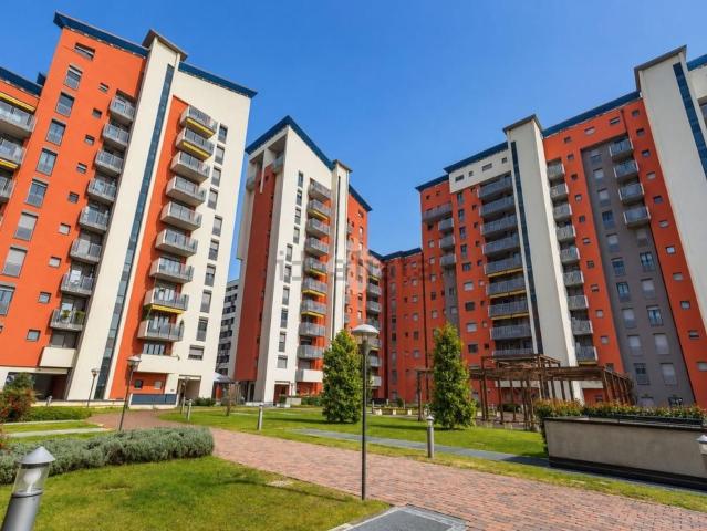 Appartamento in affitto a Municipio 9, Milano