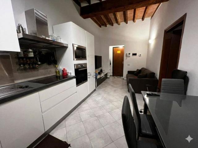 Appartamento in affitto a Centro Storico, Modena