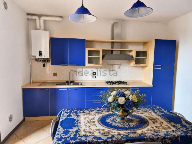 Appartamento in affitto a Tresinaro - Secchia, Re