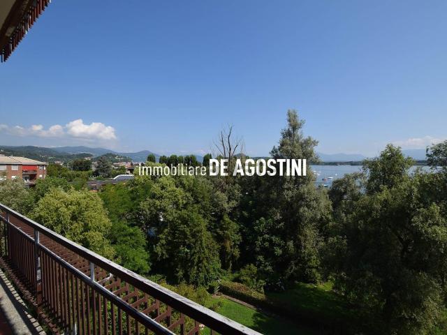 Appartamento in affitto a Dormelletto, Novara