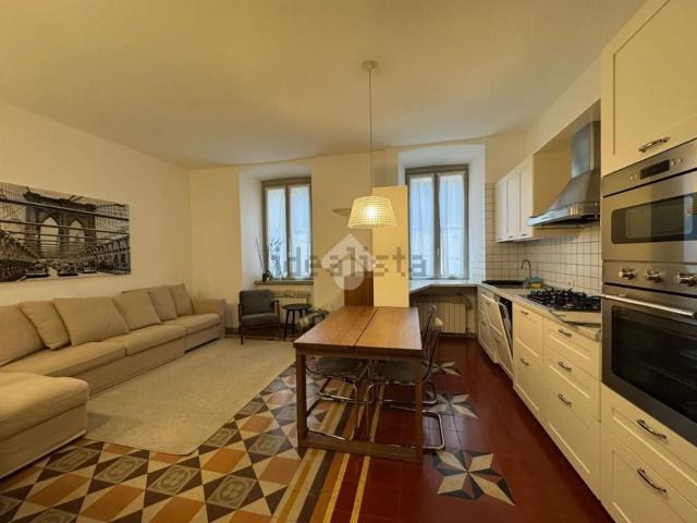 Appartamento in affitto a Città Alta, Bergamo